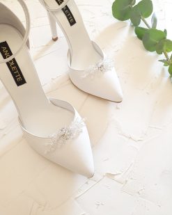 Pantofi mireasa albi cu pietre sau perle, stiletto