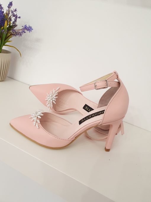 Pantofi mireasa cu perle roz pastel toc mic