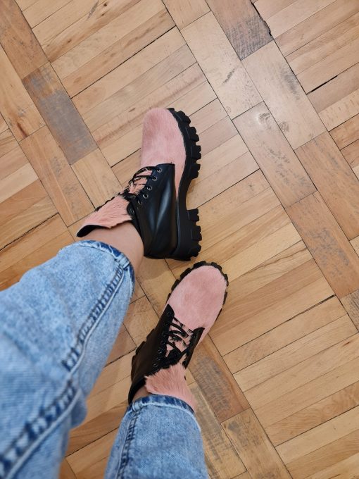 ghete piele naturala tip pony