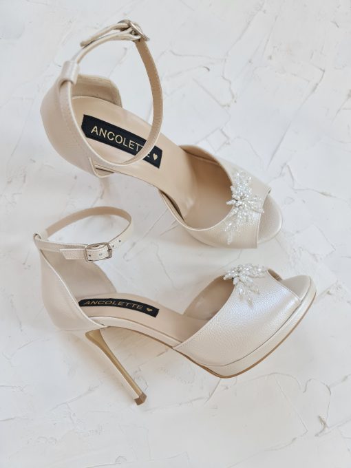 sandale mireasa crem cu accesorii