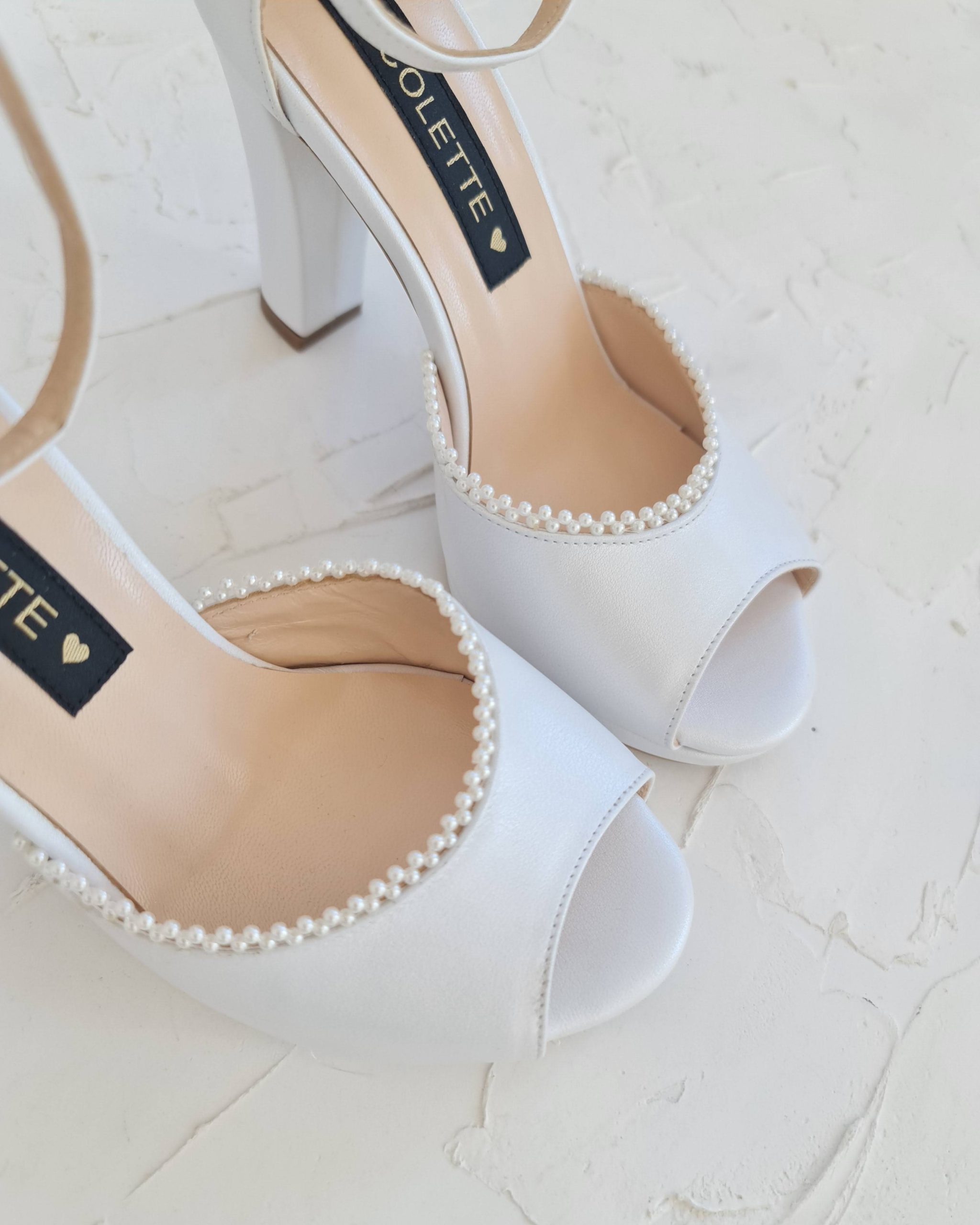 lorelai sandale perle 1 Lorelai sandale mireasa cu perle toc gros si platforma