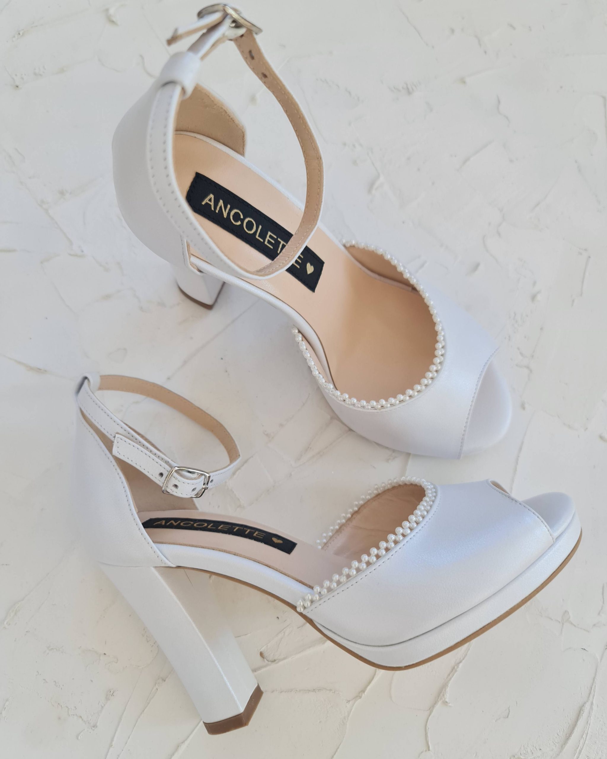 lorelai sandale perle 3 Lorelai sandale mireasa cu perle toc gros si platforma